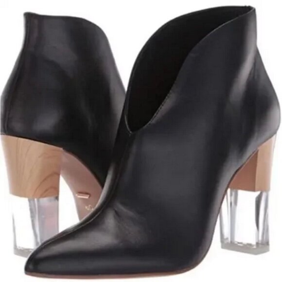 42 GOLD Kisses black leather heeled booties, Sz 8.5. - Picture 12 of 12